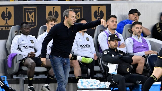 El entrenador de Los Ángeles Fútbol Club comentó que primero se enfocarán en el duelo ante Montréal y después en el Club América.