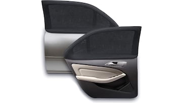 Parasol del coche de tama?o universal disponible en Amazon.