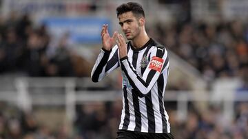 Mikel Merino saldr&aacute; de Newcastle rumbo a LaLiga.