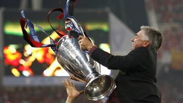 Ancelotti, tras conquistar la Champions League con el Milán.