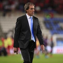 Guillermo Almada arremete contra la calendarización de la Liga MX