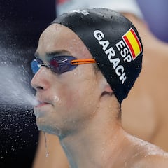 Garach cambia “por un tiempo” la natación por el ejército
