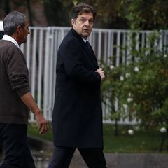 Mosa y negocio de ex director de la U en Colo Colo: "Casi me voy de espalda cuando supe"