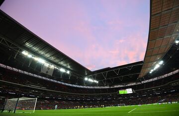 Estadio del Tottenham. Mientras terminan su nuevo estadio el club londinense jugará al menos la primera fase en Wembley.