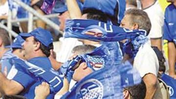 <b>MAREA AZUL. </b>La hinchada getafense llenará el Coliséum.