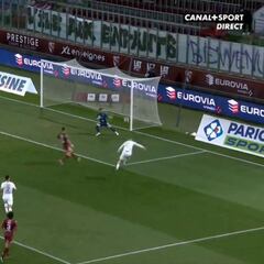 El golazo de Burak Yilmaz que complica la Ligue 1 al PSG