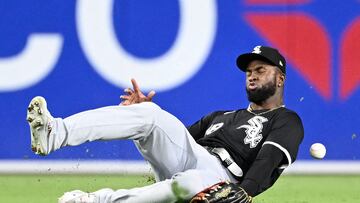 After suffering yet another defeat on Saturday, the Chicago White Sox are on the verge of an unwanted record.