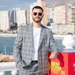 Quién es David Afonso, el artista que triunfó en los carnavales de Tenerife y que presenta su canción ‘Amor barato’