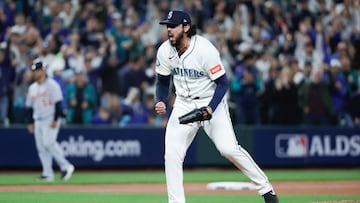 Oct 4, 2025; Seattle, Washington, USA; Seattle Mariners pitcher Andrés Muñoz (75) reacts after striking out Detroit Tigers outfielder Riley Greene (31) to end the tenth inning during game one of the ALDS round for the 2025 MLB playoffs at T-Mobile Park. Mandatory Credit: Joe Nicholson-Imagn Images