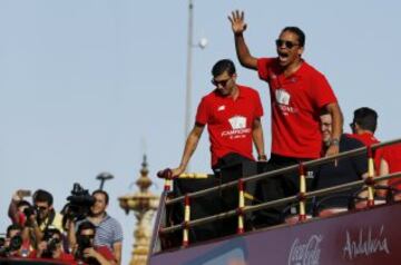 Carlos Bacca y Jose Antonio Reyes