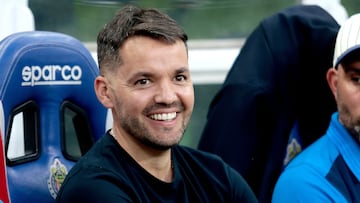 Cruz Azul's Argentine head coach Nicolas Larcamon smiles during the Liga MX Apertura football tournament match between Guadalajara and Cruz Azul at the Akron Stadium in Zapopan, Jalisco state, Mexico on August 30, 2025. (Photo by Ulises Ruiz / AFP)