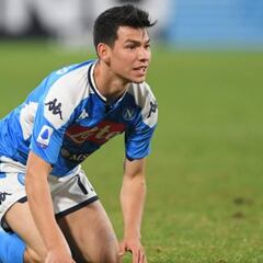 En Italia llaman a que Raiola salve al 'Chucky' Lozano