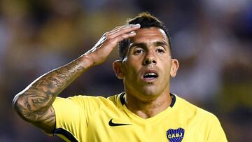 Carlos Tévez denies picking up calf injury in prison kick-about