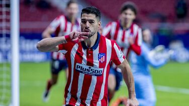 Luis Suárez celebra un gol con el Atlético