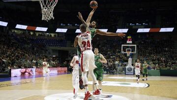 Unicaja Malaga and AX Armani Exchange Olimpia Milan at Martin Carpena Arena on December 22, 2017 in Malaga, Spain.