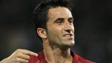 <b>PROBLEMAS.</b> Christian Panucci no vive sus mejores días en la Roma.