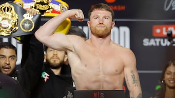 LAS VEGAS, NEVADA - SEPTEMBER 12: Canelo Alvarez poses on the scale during a ceremonial weigh-in at T-Mobile Arena on September 12, 2025 in Las Vegas, Nevada. Alvarez is scheduled to defend his super middleweight titles against Terence Crawford on�September 13, 2025, at Allegiant Stadium in Las Vegas. Steve Marcus/Getty Images/AFP (Photo by Steve Marcus / GETTY IMAGES NORTH AMERICA / Getty Images via AFP)