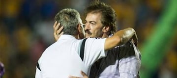 Ferretti y La Volpe.