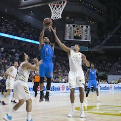 El Madrid pone fin a su mala racha en Europa con un gran Tavares