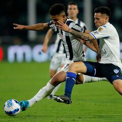 Pérez y Valoyes luchan, pero Vélez clasifica a semis de Libertadores