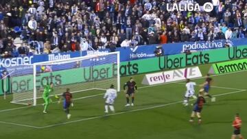 La gran diferencia entre Madrid y Barça explicada en una acción: lo de Raphinha en el 48′ con 0-0...