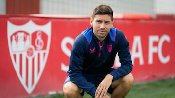 Montiel: “Me veo reflejado en un campeón como Jesús Navas”