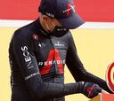 Froome: "Fue un honor hacer de gregario para Carapaz"