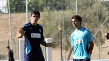 El centrocampista del Málaga Jordi Pablo Ripollés, que cayó lesionado ayer en el encuentro amistoso que los costasoleños disputaron frente al Levante, sufre una rotura del ligamento cruzado anterior de su rodilla derecha, de la que será intervenido en próximas fechas, y que lo mantendrá de baja un tiempo estimado de seis meses