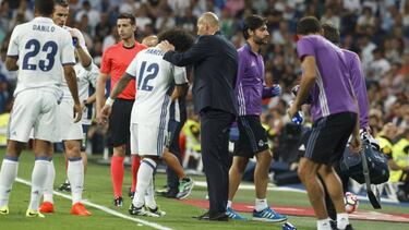 While Carvajal gets dressed, Villarreal win their penalty