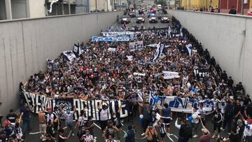 Piden desaparecer a la barra de Rayados por caravana