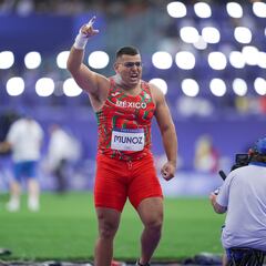 Uziel Muñoz se clasifica a la final de impulso de bala y buscará otra medalla para México