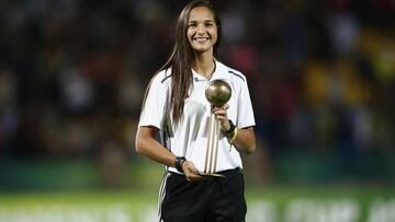 Guiño de la perla venezolana Deyna Castellanos al Madrid