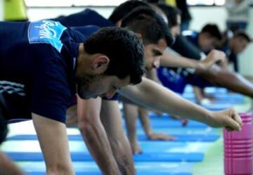 Millonarios se entrena en el gimnasio y piensa en Cortuluá