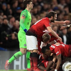 Pogba resucita ante el Chelsea