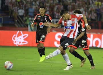 El local repitió victoria 3-0 con goles de Chará y Teo.