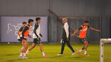 Pellicer, esta semana dirigiendo al equipo.