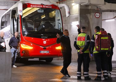 Lyon coach Fabio Grosso injured in bus attack; Ligue 1 match postponed