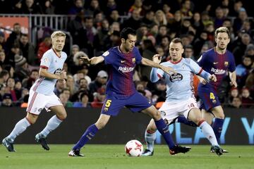 Busquets y Lobotka.