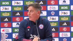 La evidente tensión de Berizzo: así habló de Bravo y sus vacaciones