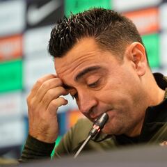 Xavi: “Cancelo no está descartado para la Supercopa”