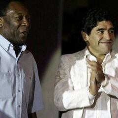 Pelé felicita a Maradona: "Es probable que pases una noche tranquila leyendo un libro..."