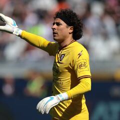 En Italia se sorprenden de que hayan abucheado a Guillermo Ochoa en México