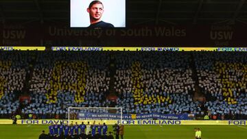 Homenaje a Emiliano Sala en Cardiff