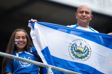 Así se vive el México vs El Salvador en el Qualcomm Stadium