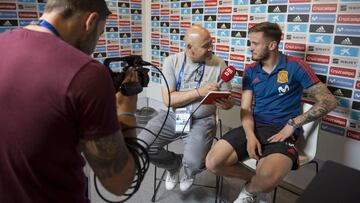 Todos los internacionales (Saúl en la foto) tendrán que pasar el divertido test de Matallanas.