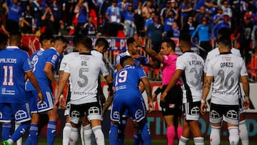 ¿Cuántos penales le han cobrado a Colo Colo y la U en Superclásicos?