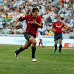 España sólo puede sacar un empate y va a la Challenge