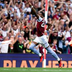 Jhon Jader Durán sigue sumando minutos con Aston Villa