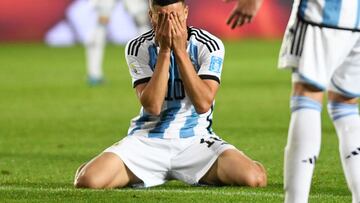 Argentina's midfielder Valentin Carboni reacts during the Argentina 2023 U-20 World Cup round of 16 football match between Argentina and Nigeria at the San Juan del Bicentenario stadium in San Juan, Argentina, on May 31, 2023. (Photo by Andres Larrovere / AFP)
