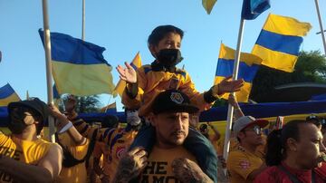 Los niños, alma del fútbol, no podían faltar en esta gran fiesta.